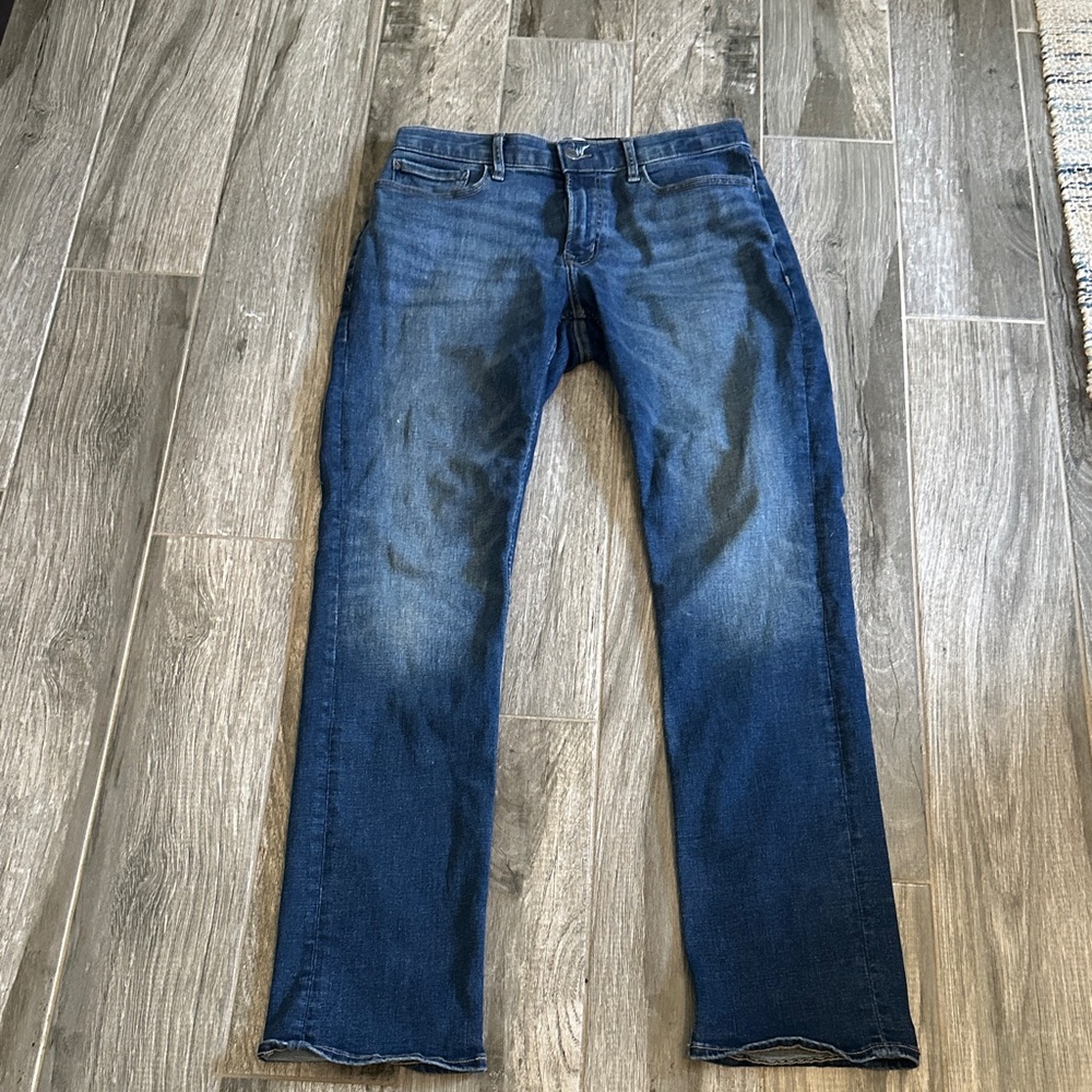 Old Navy Men's Straight 360 degree Stretch Jeans in Deep Blue like new 32x34